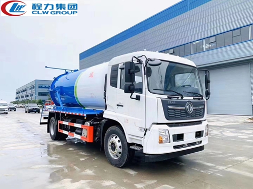 国六东风天锦吸粪车