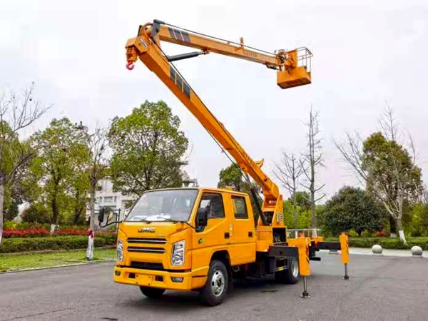 江铃14至16米高空作业车