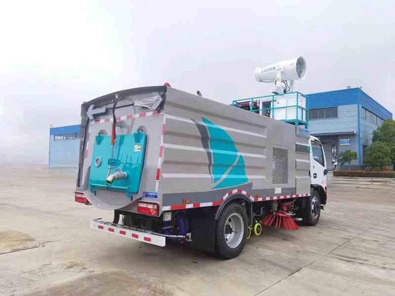 路面清扫车