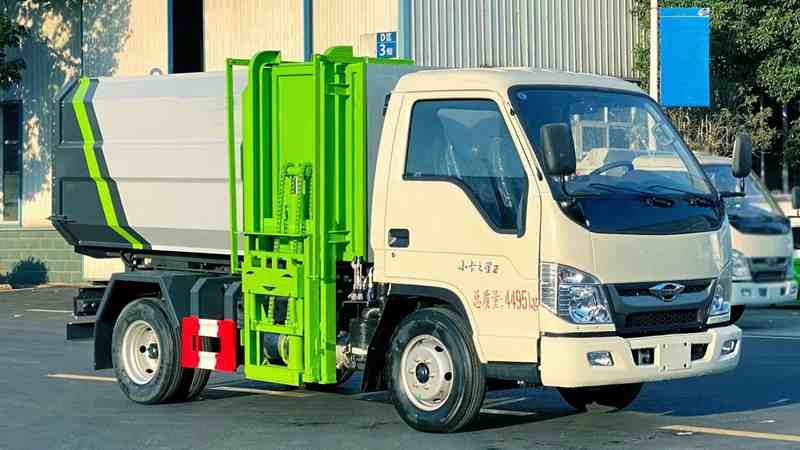 侧装垃圾车