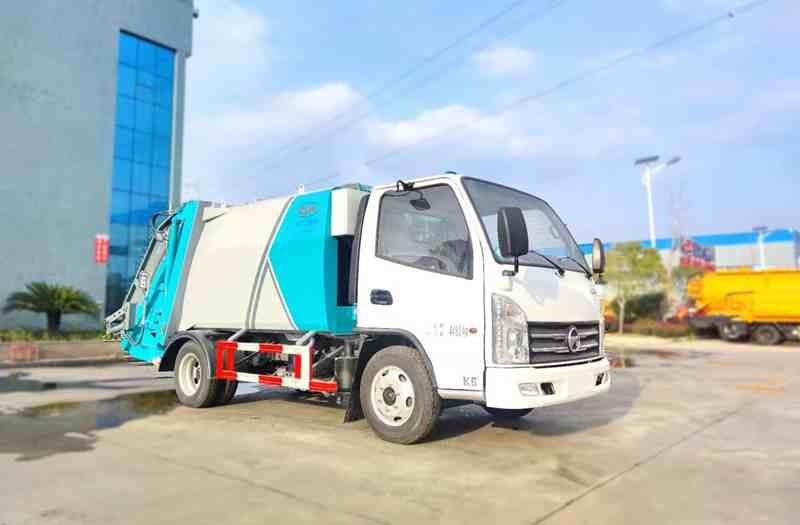 蓝牌压缩垃圾车