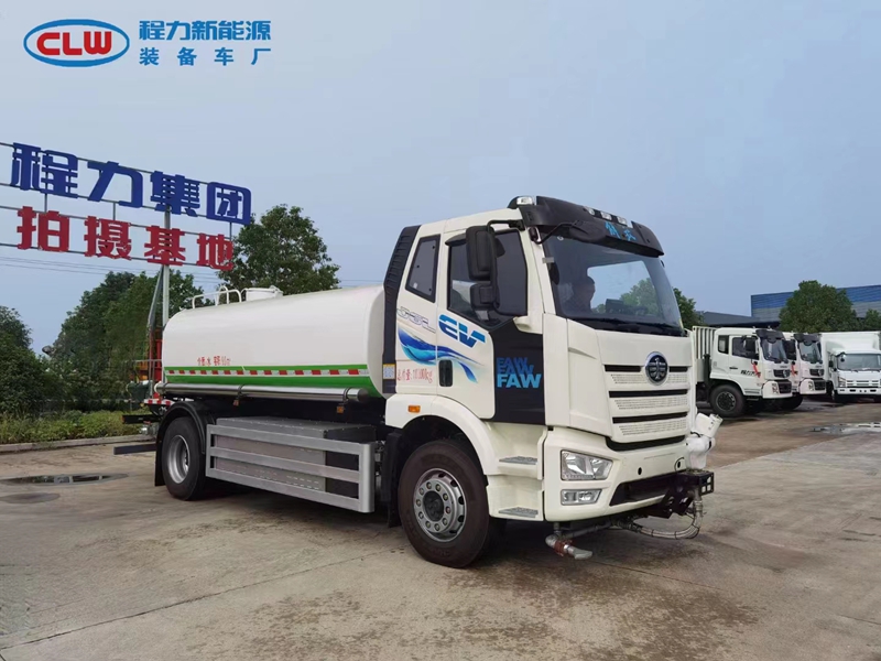 纯电动洒水车