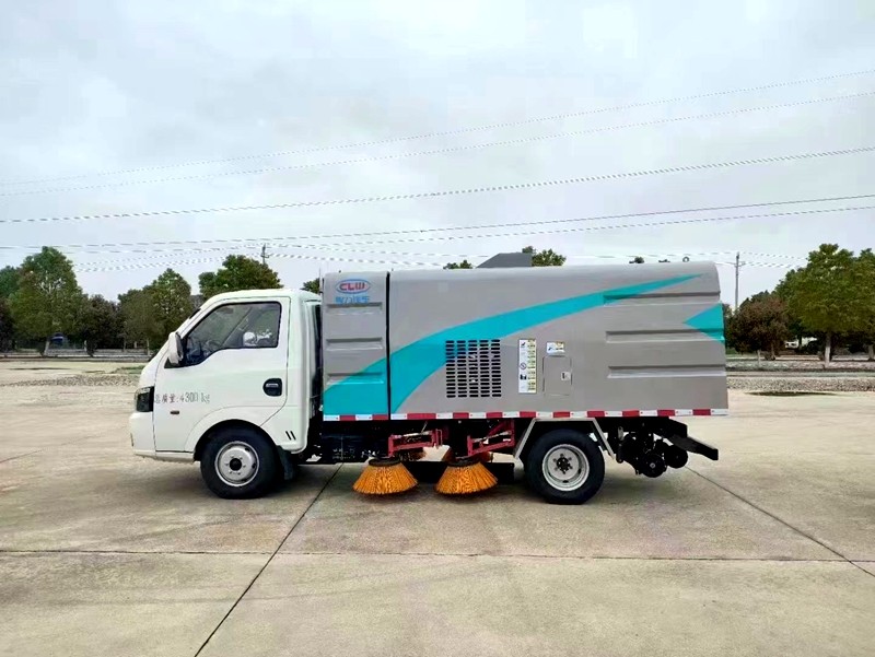 纯电动扫路车
