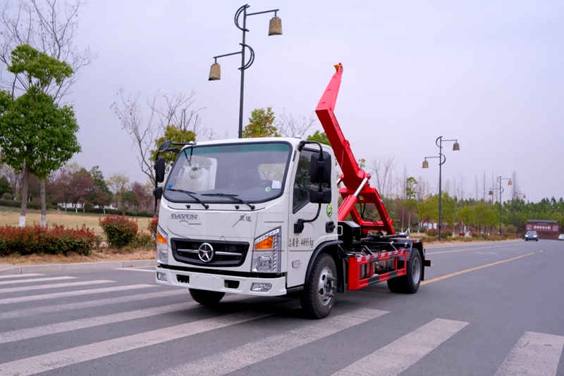 蓝牌建筑垃圾车清运车
