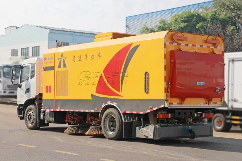 高速公路道路清扫车