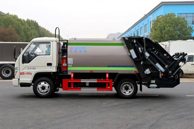 压缩垃圾车