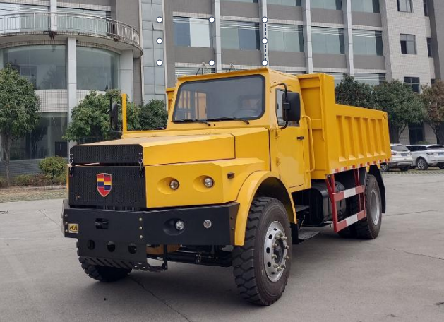 矿山自卸车
