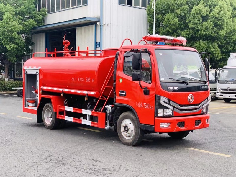 程力5吨消防洒水车
