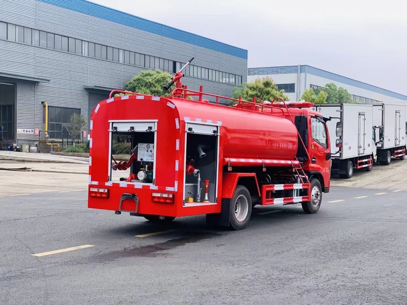 程力消防洒水车